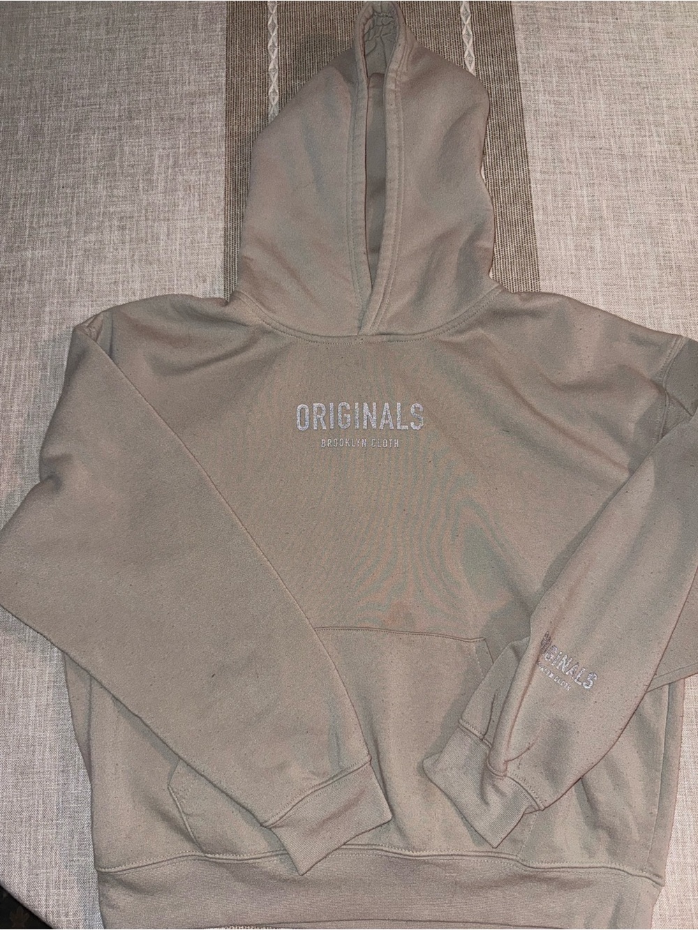 Hoodie / Sweatshirt label inside garment